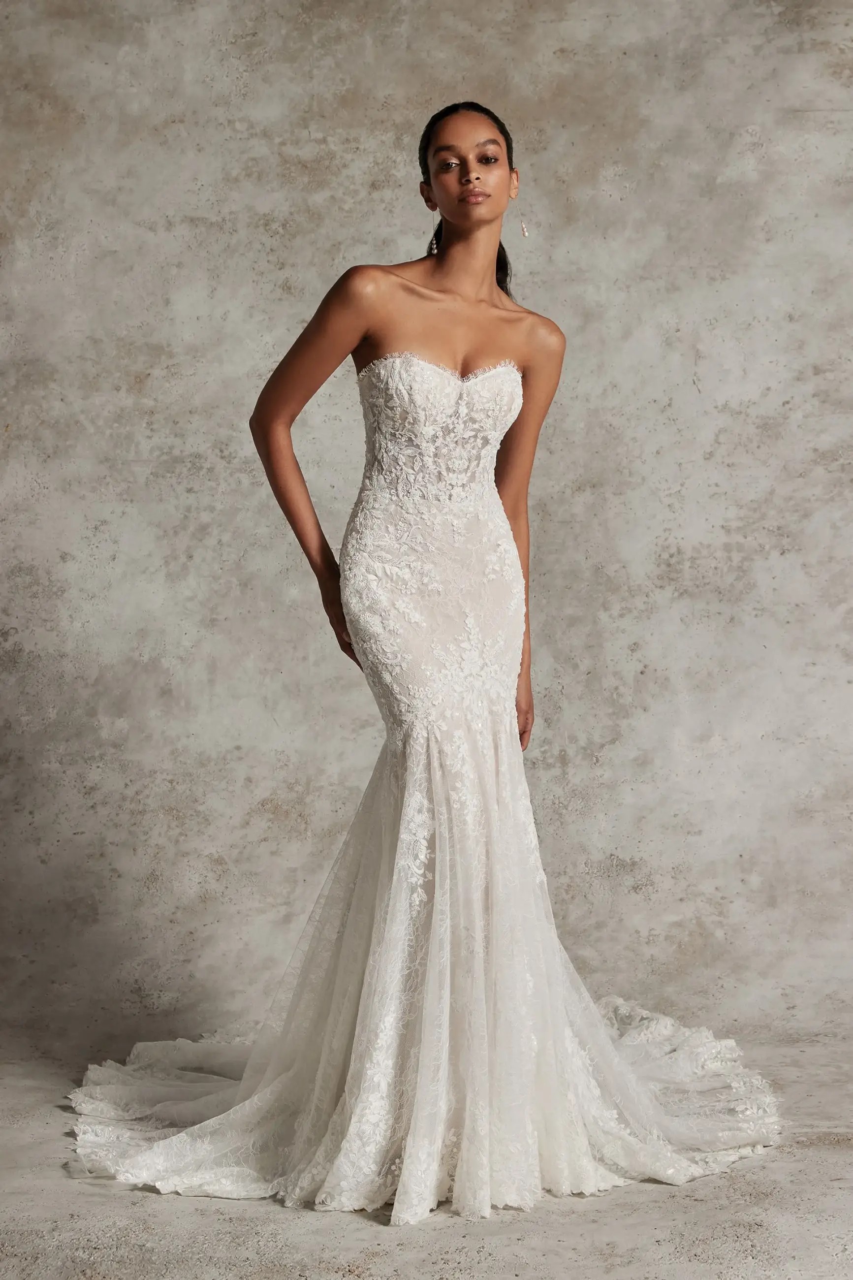 The Ultimate Guide to Fit and Flare Wedding Dresses: Effortlessly Elegant and Flattering for Image